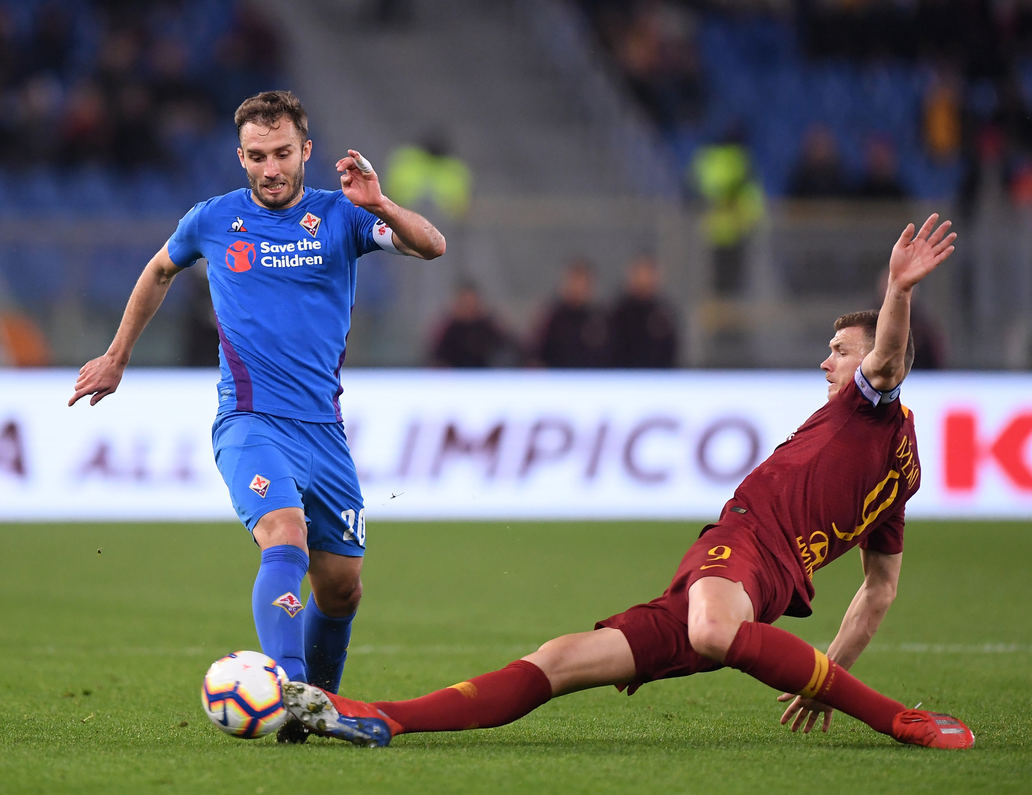 东体：申花踢广岛将沿用433阵型，斯卢茨基并非只会442菱形（东体：申花战广岛或继续用433，斯卢茨基打法不止442菱形）