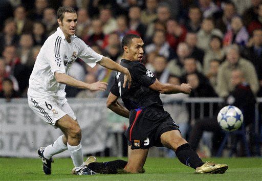 奥莱报列五大联赛有美资背景的俱乐部：共24家，英超有9家（奥莱报：五大联赛美资俱乐部达24家，英超占9席）