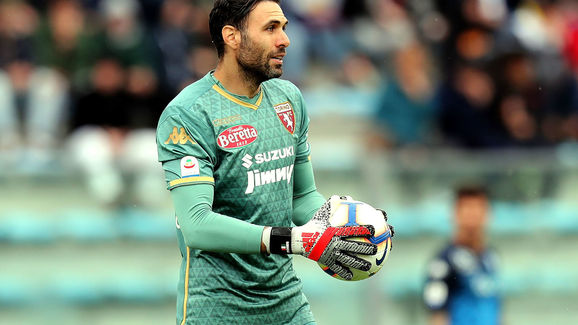 足球中超球队超级外援状态火爆，8场10球