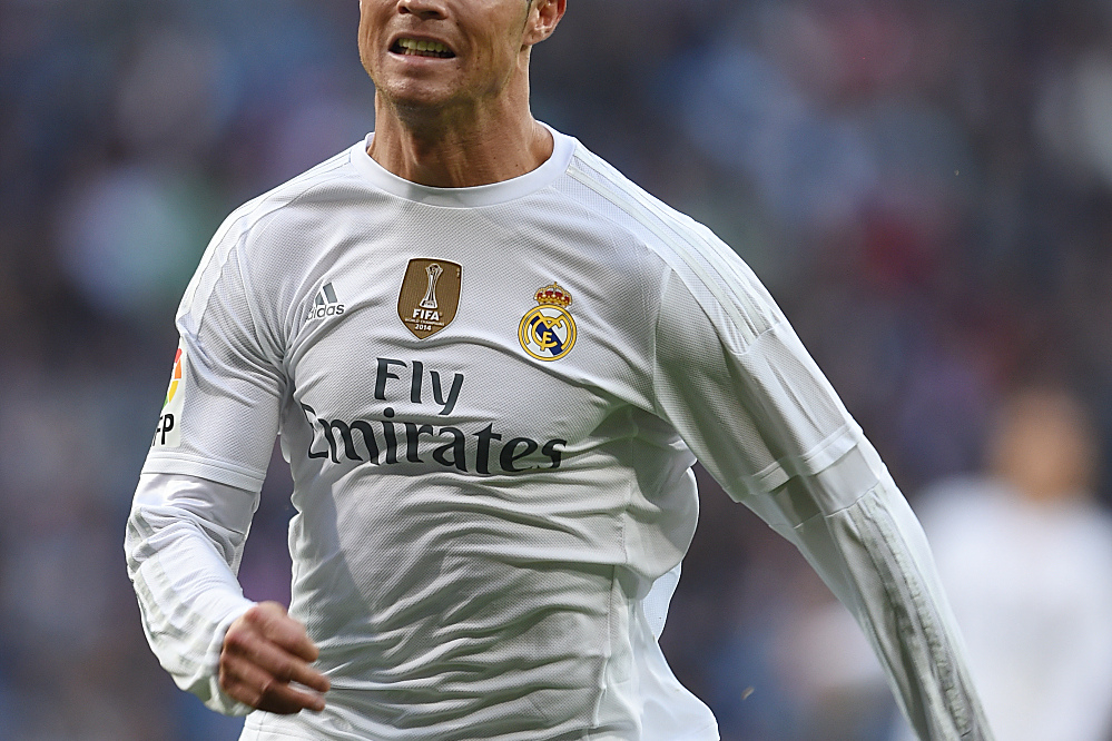 太攀蛇官方：队内得分王麦克维由于孩子出生，缺席今日对阵老鹰