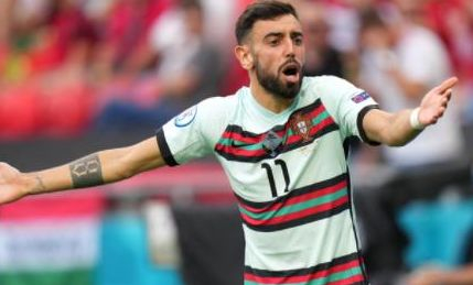 地上足球：皇马哈拉哨仍不敌利物浦！西甲水平已被英超完爆！（地面打法也难救主：皇马仍负利物浦，英超已全面压制西甲！）