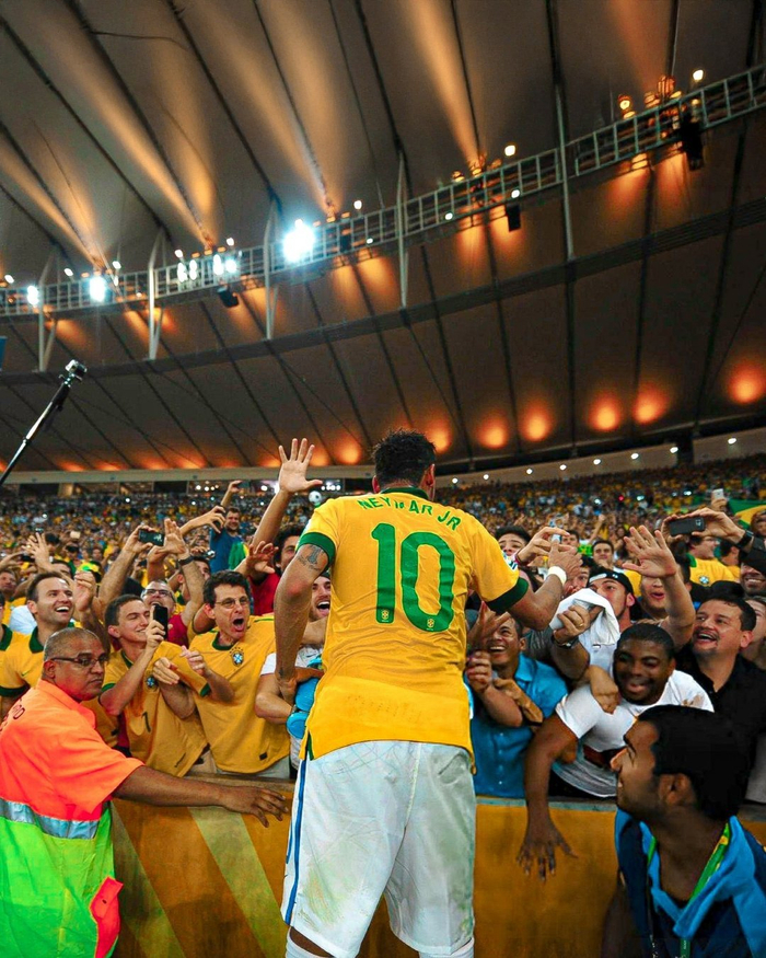 亚精英赛战报：陈威屡献神扑，海港0-0险平柔佛新山仍垫底