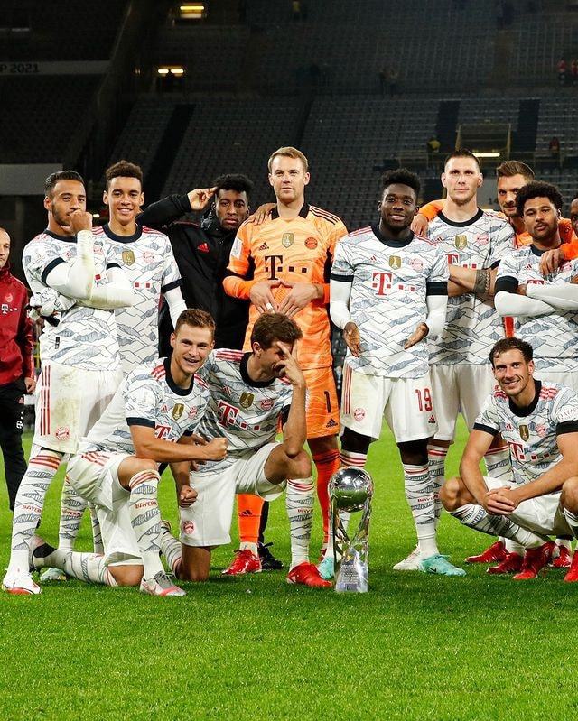 2026米兰冬奥会火炬继续在意大利境内传递