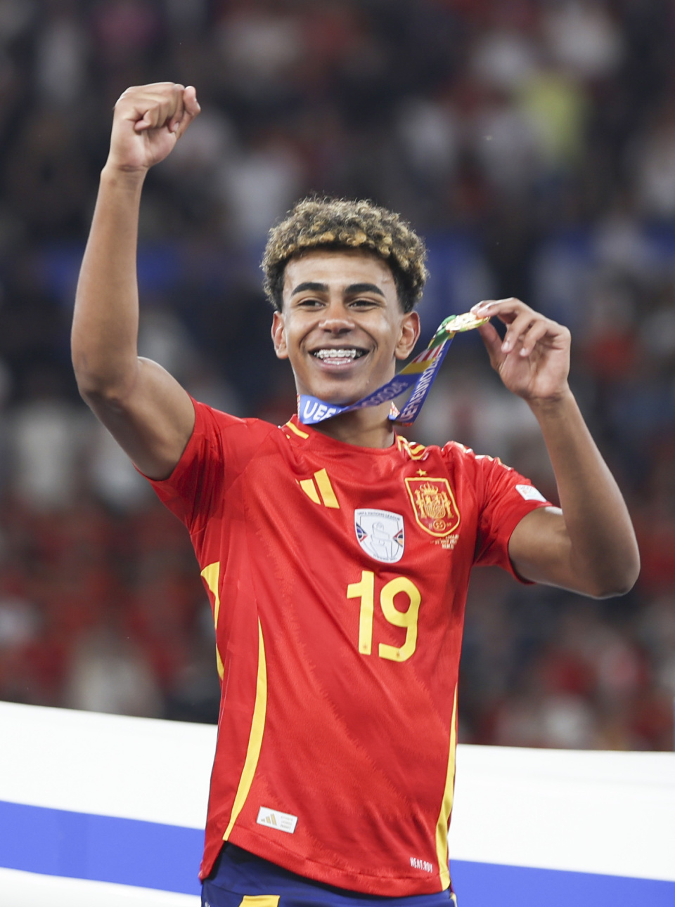 法比奥：这是我的第一个联赛金靴，我会全情投入创造更多奇迹