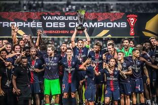 王钰栋三线作战不停歇，中超、U21联赛及国字号密集出战压力巨大（王钰栋连轴三线出击：中超、U21与国字号密集登场压力陡增）