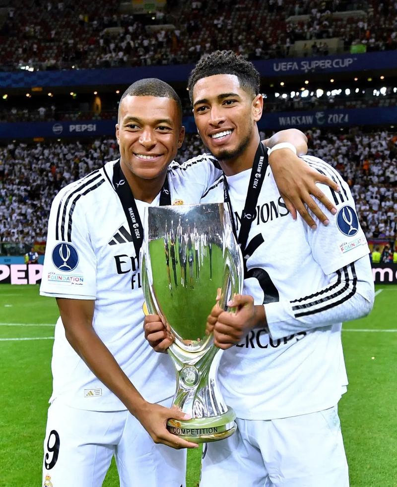 FIFA 官方回应本轮争议判罚，引起热议